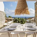 Vlia Mar Myconian Residences شقة