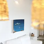 Vlia Mar Myconian Residences شقة