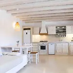 Vlia Mar Myconian Residences شقة