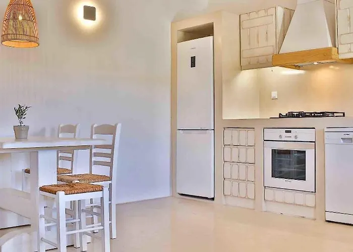 Vlia Mar Myconian Residences *