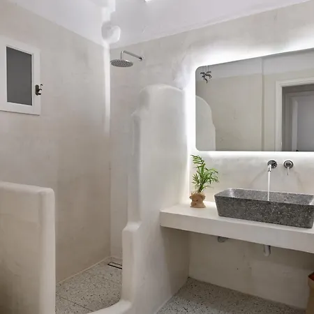Vlia Mar Myconian Residences * Καλαφάτη