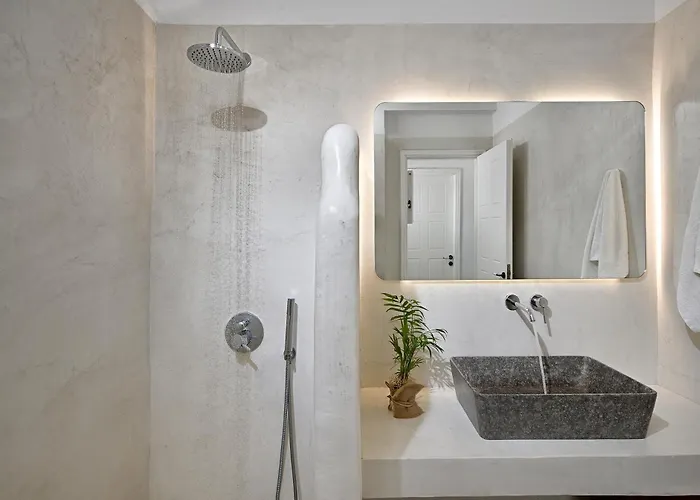 Vlia Mar Myconian Residences * カラファティス