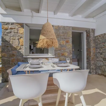 Vlia Mar Myconian Residences קלפטיס