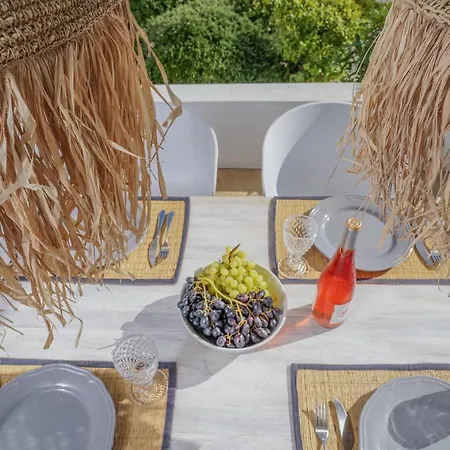 Vlia Mar Myconian Residences * קלפטיס